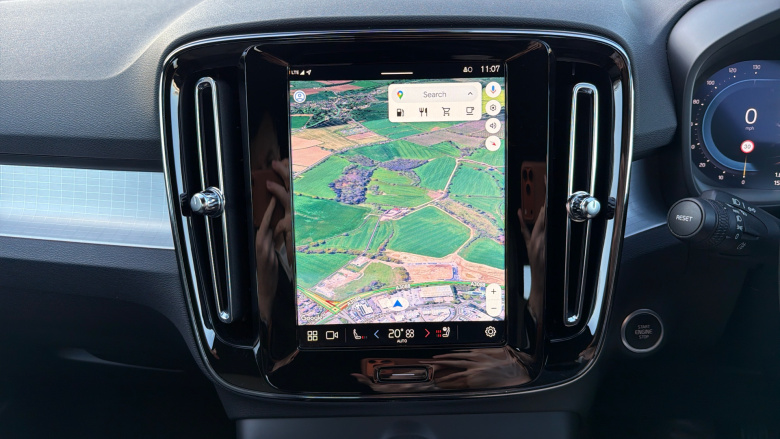 Volvo XC40 2.0 B3P Plus Dark 5dr Auto Petrol Estate